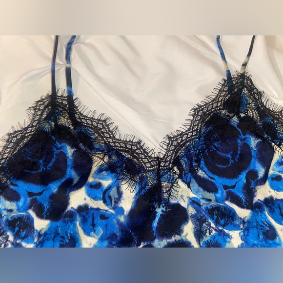 New Open Edit 3X Crop Top - Picture 3 of 8